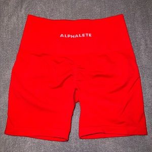 Amplify SET in Formula Red, Size Small - Alphalete